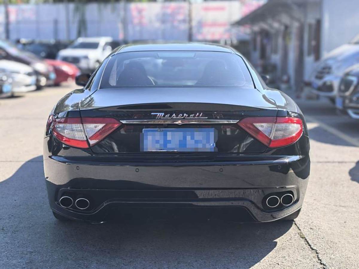 瑪莎拉蒂 GranTurismo  2015款 4.7L MC 百年紀(jì)念版圖片