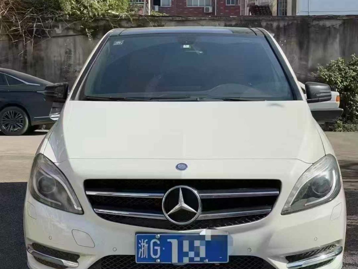 奔馳 ML級(jí)  2014款 ML 320 4MATIC 3.0T圖片