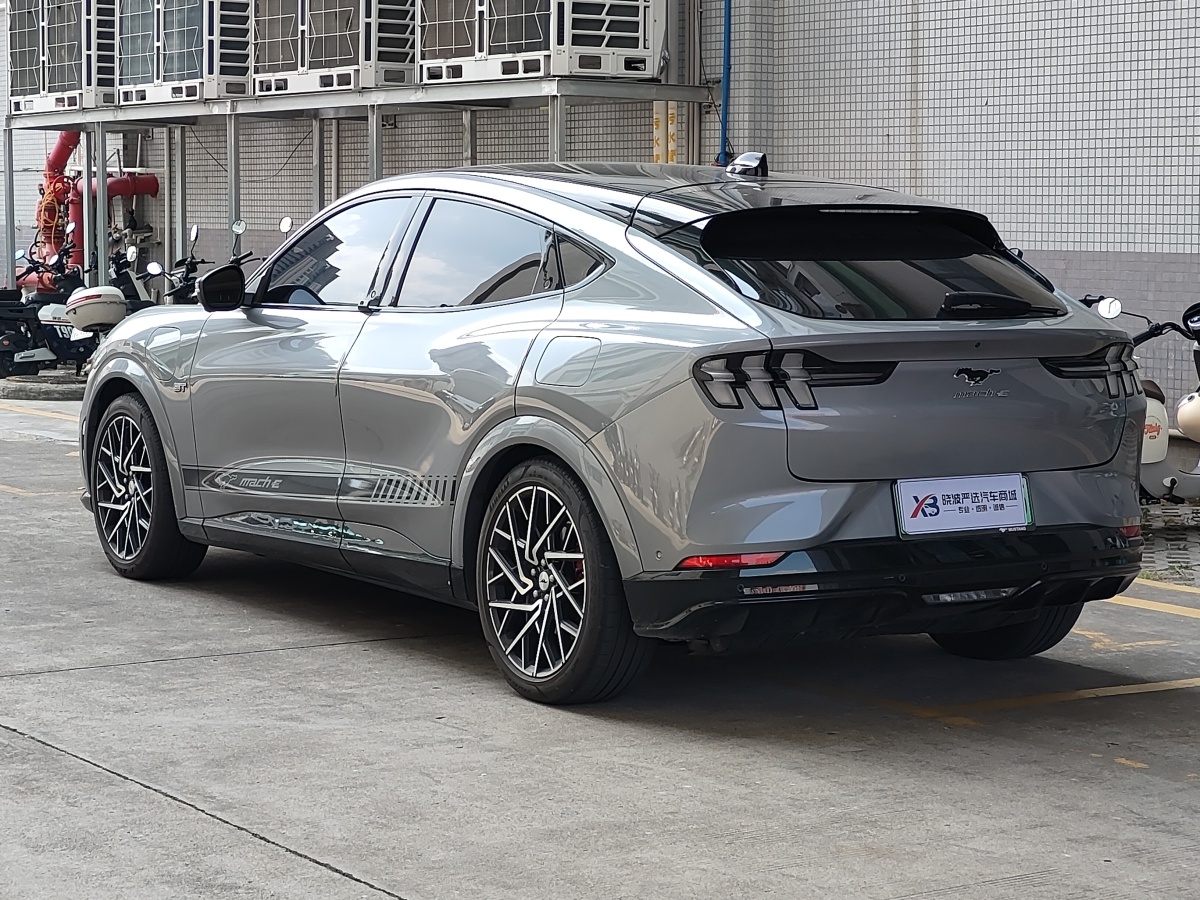 福特 Mustang Mach-E  2021款 GT圖片