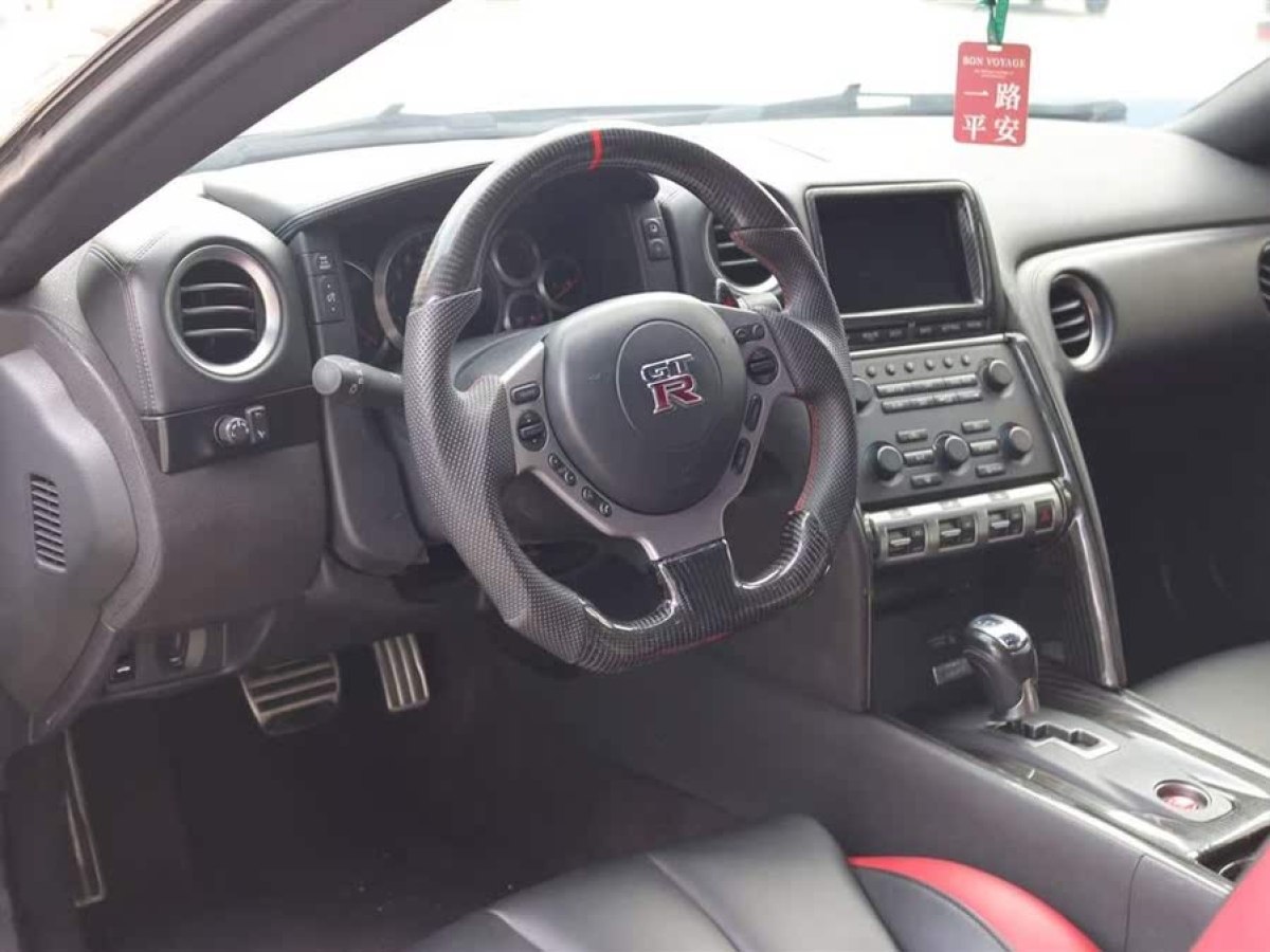 日產(chǎn) GT-R  2012款 3.8T Premium Edition圖片
