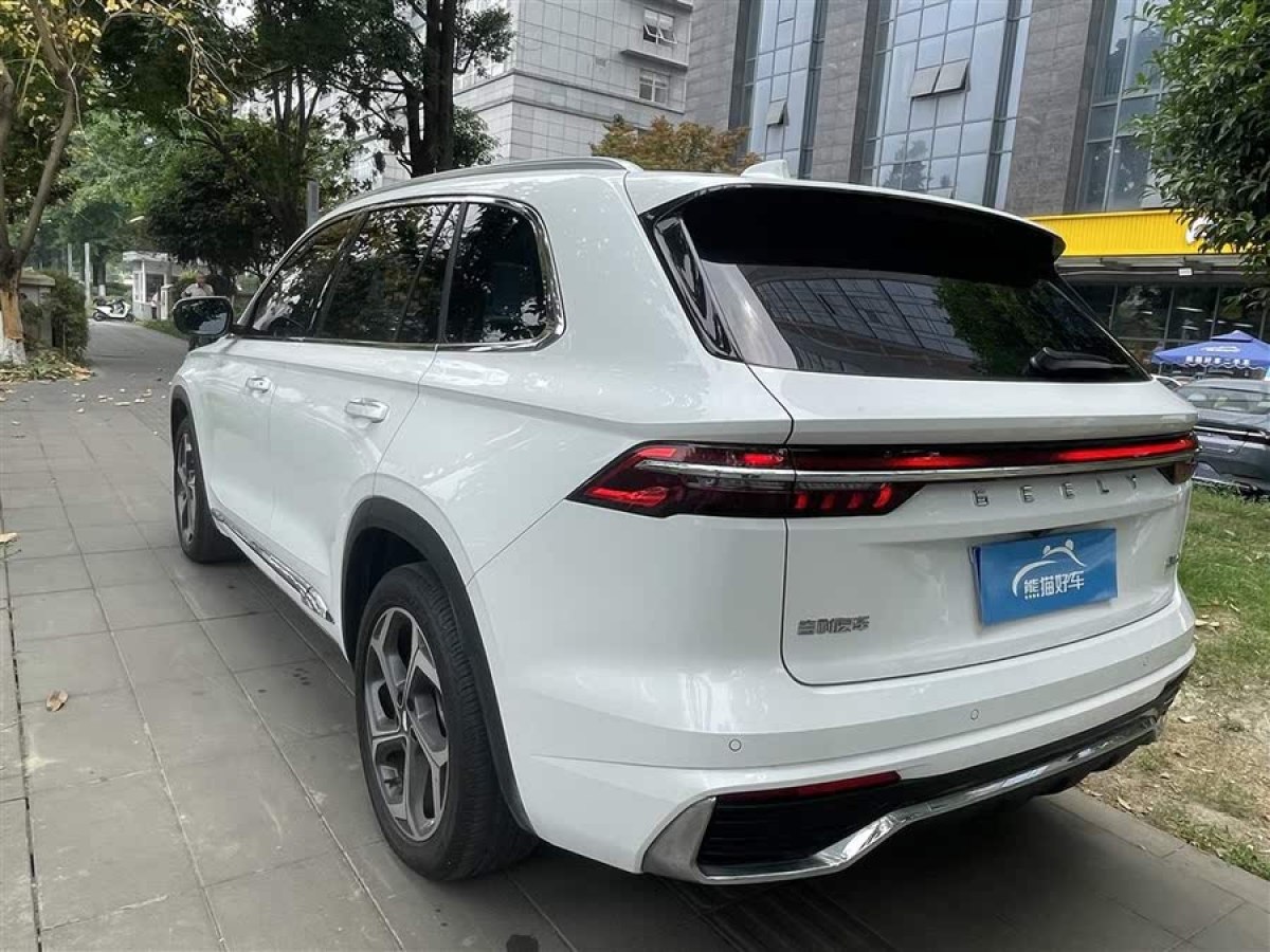 吉利 星越L  2021款 2.0TD DCT EVO兩驅(qū)尊貴型圖片