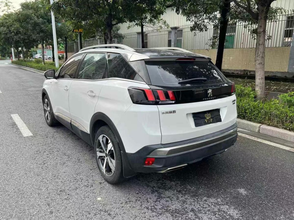標(biāo)致 4008 圖片