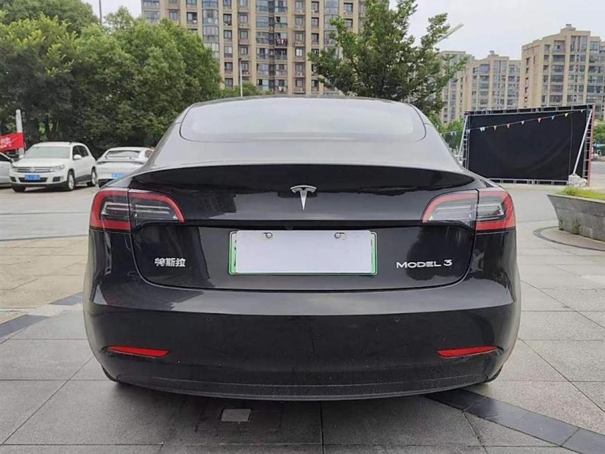 2021年12月特斯拉 Model 3  2019款 標(biāo)準(zhǔn)續(xù)航后驅(qū)升級(jí)版