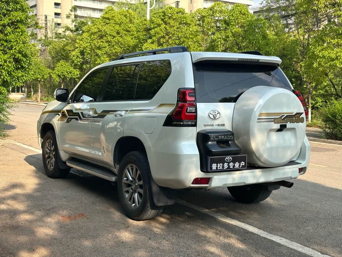 豐田 普拉多  2018款 3.5L 自動TX-L后掛備胎圖片