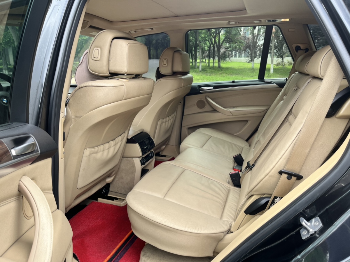 寶馬 寶馬X5  2011款 xDrive35i 尊貴型圖片