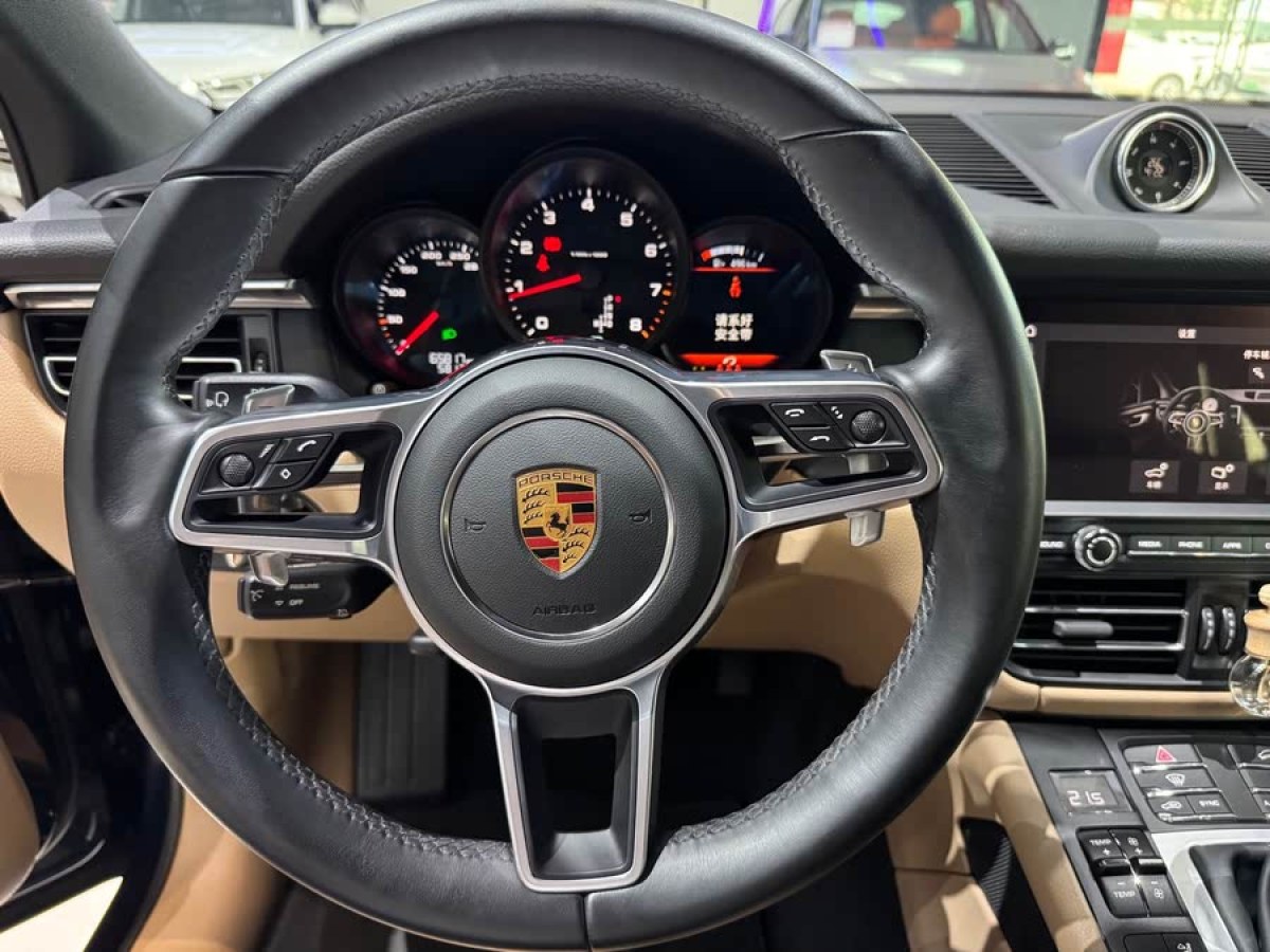 保時(shí)捷 Macan  2021款 Macan 2.0T圖片
