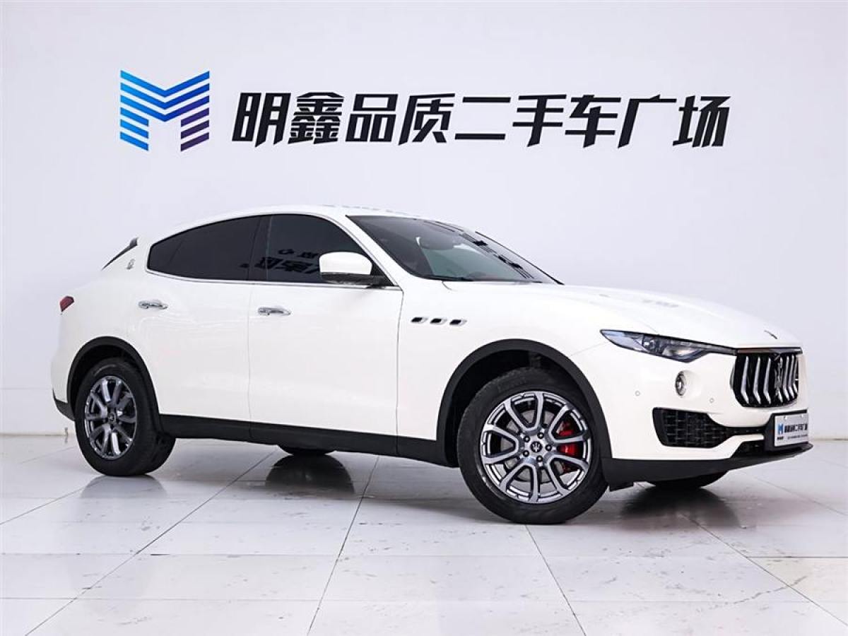 瑪莎拉蒂 Levante  2021款 3.0T 標(biāo)準(zhǔn)版圖片