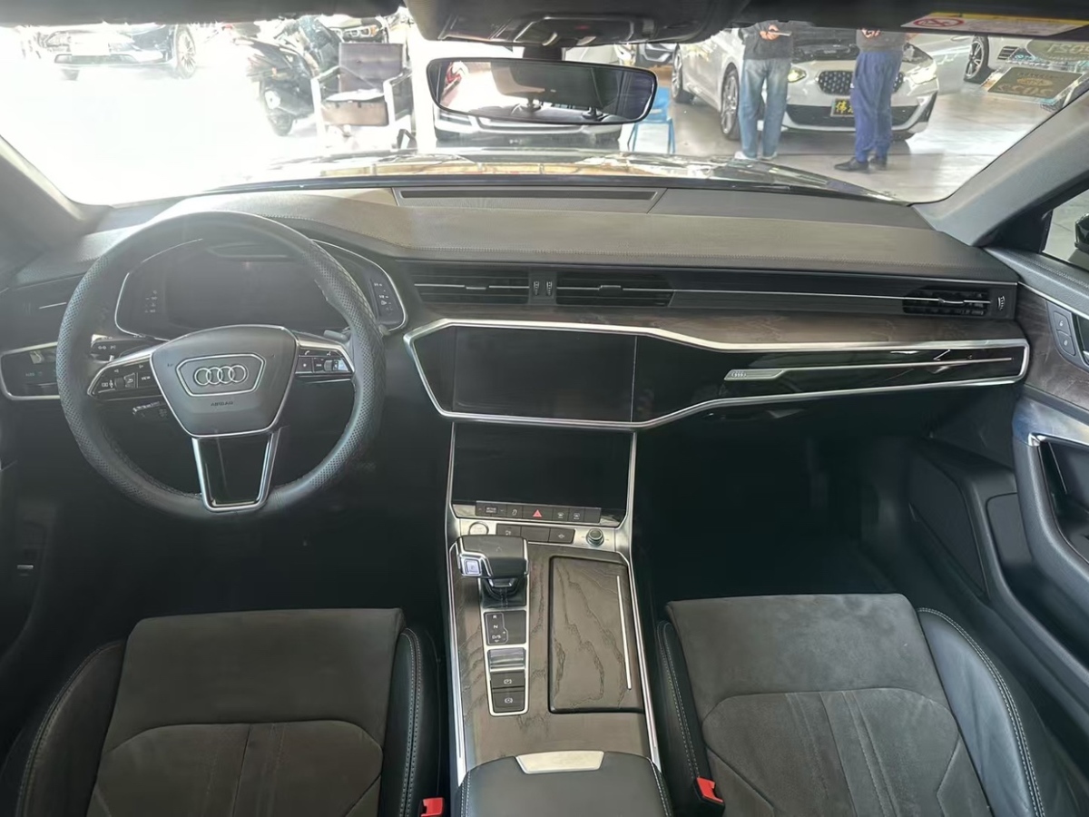 奧迪 奧迪A6L  2020款 45 TFSI 臻選動(dòng)感型圖片
