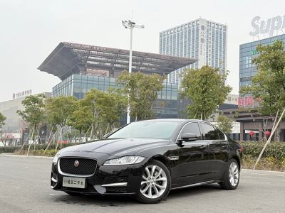 2016年6月 捷豹 XF XF 2.0T 兩驅(qū)R-Sport運(yùn)動(dòng)版圖片