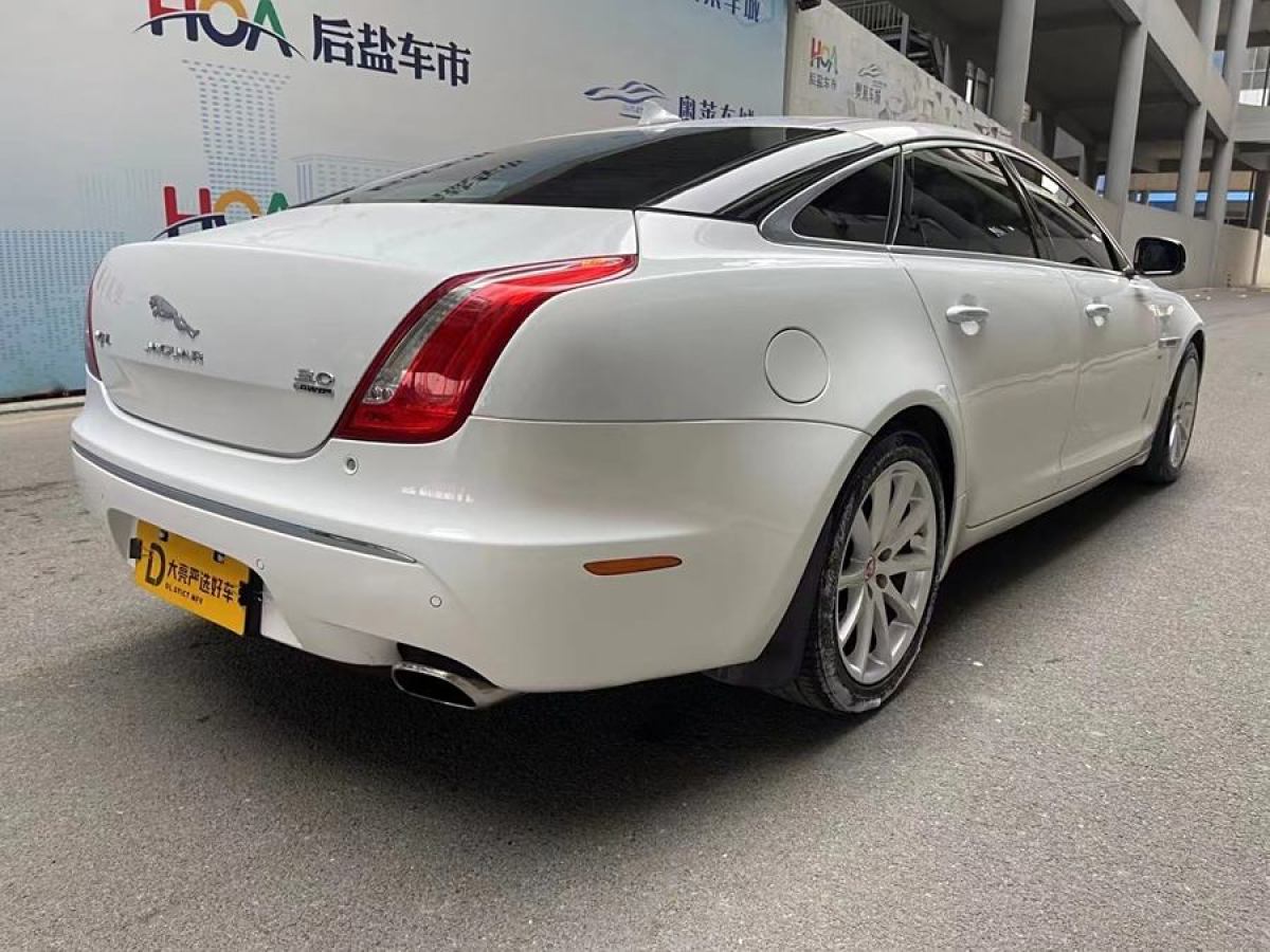 捷豹 XJ  2014款 XJL 3.0 SC 四驅(qū)尊享商務(wù)版圖片