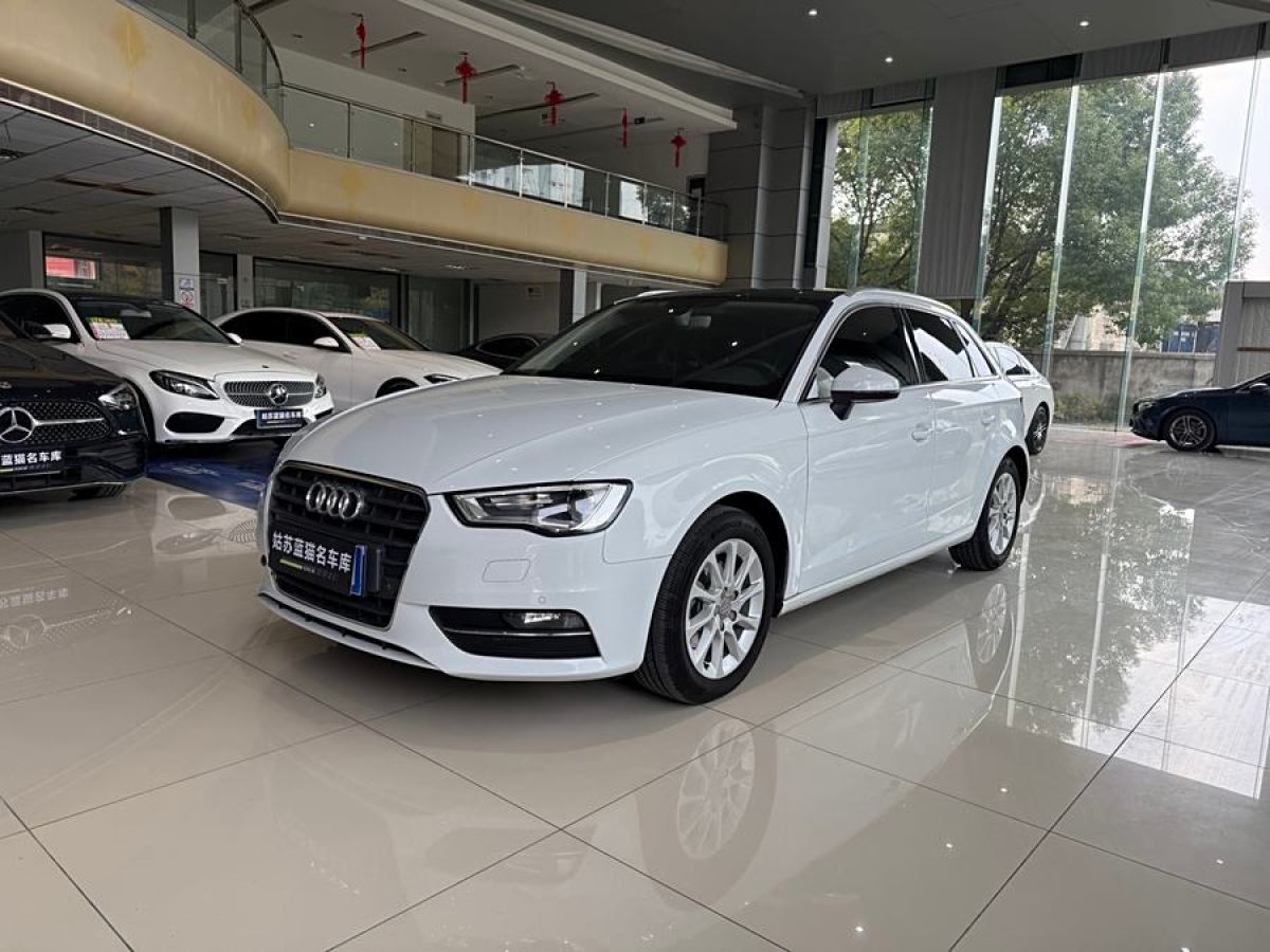 奧迪 奧迪A3  2016款 Sportback 35 TFSI 領(lǐng)英型圖片