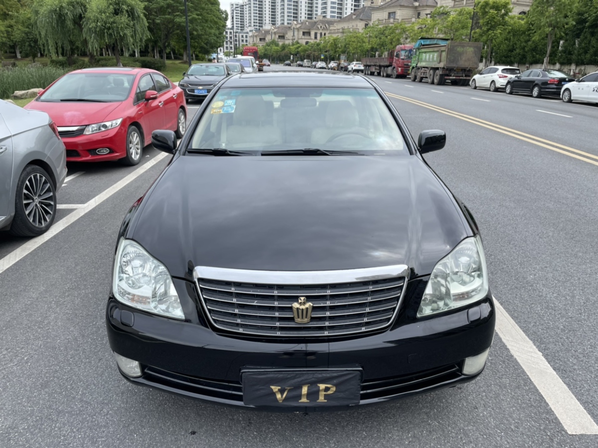 丰田 皇冠 2007款 2.5l royal 真皮版图片