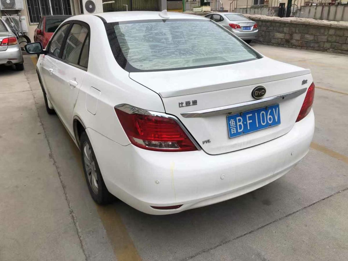 比亞迪 速銳  2013款 1.5L 手動尊貴型圖片