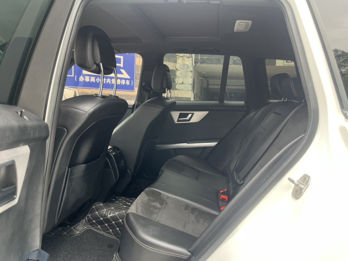 奔馳 奔馳GLK級  2015款 GLK 300 4MATIC 時尚型 極致版圖片