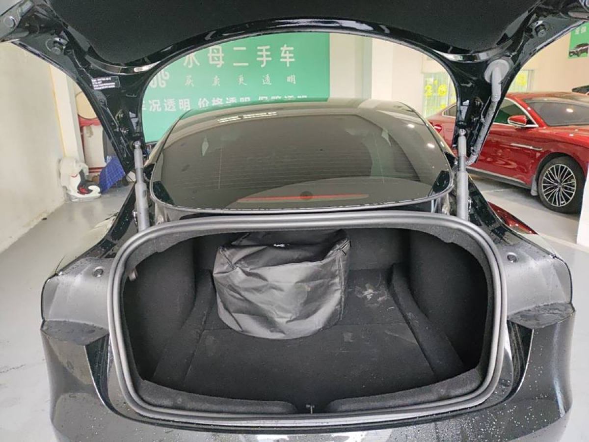 特斯拉 Model Y  2023款 長續(xù)航全輪驅(qū)動版圖片