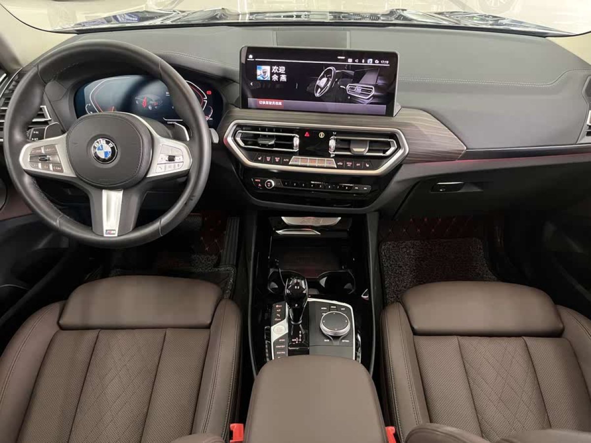 寶馬 寶馬X3  2023款 xDrive30i 領(lǐng)先型 M曜夜套裝圖片