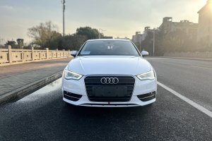 奧迪A3 奧迪 Sportback 35 TFSI 百萬(wàn)紀(jì)念舒享型