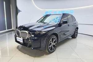 宝马X5 宝马 xDrive 30Li 尊享型M运动曜夜套装