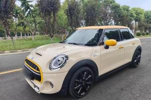 MINI MINI 2.0T COOPER S 藝術(shù)家 五門版