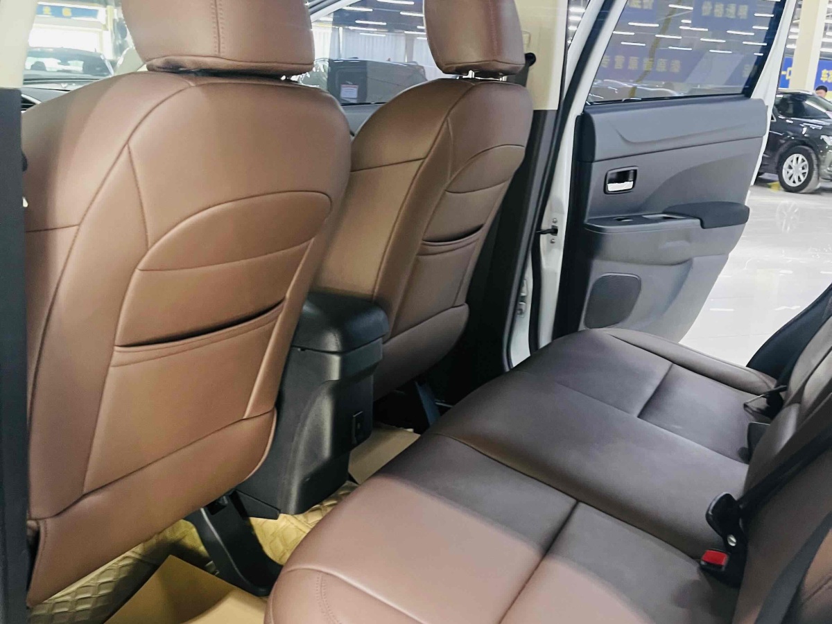 三菱 勁炫ASX  2020款 1.6L 手動(dòng)鋒尚版圖片