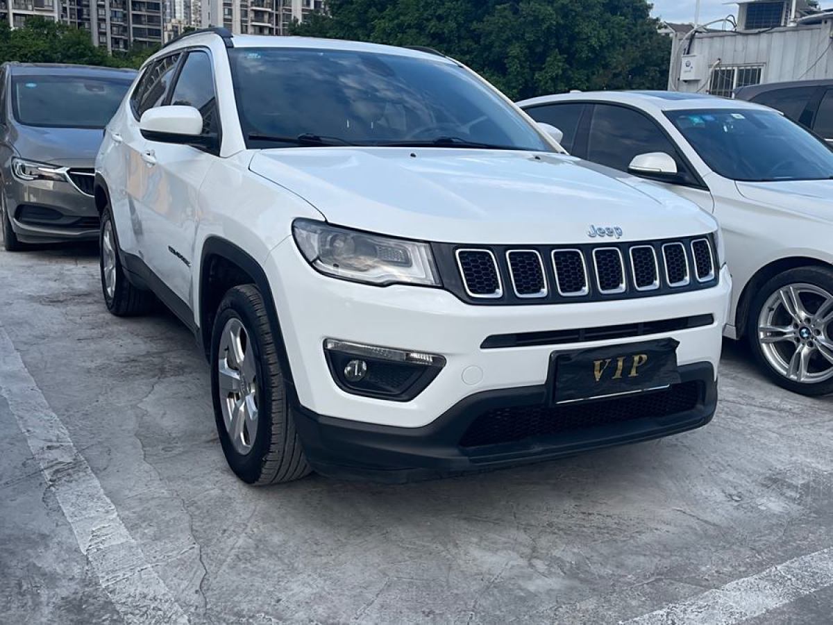 Jeep 指南者  2020款 220T 自動領(lǐng)先版圖片