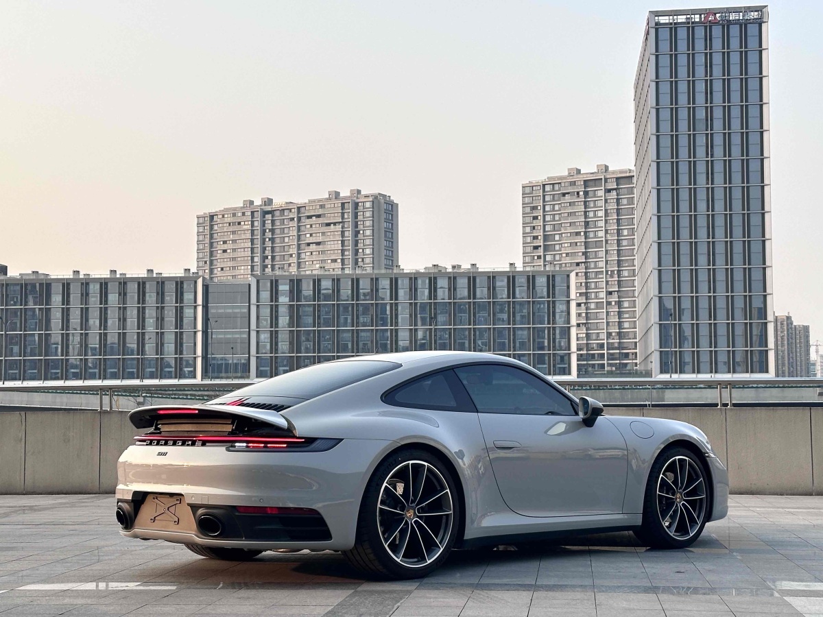 保時(shí)捷 911  2022款 Carrera 3.0T圖片