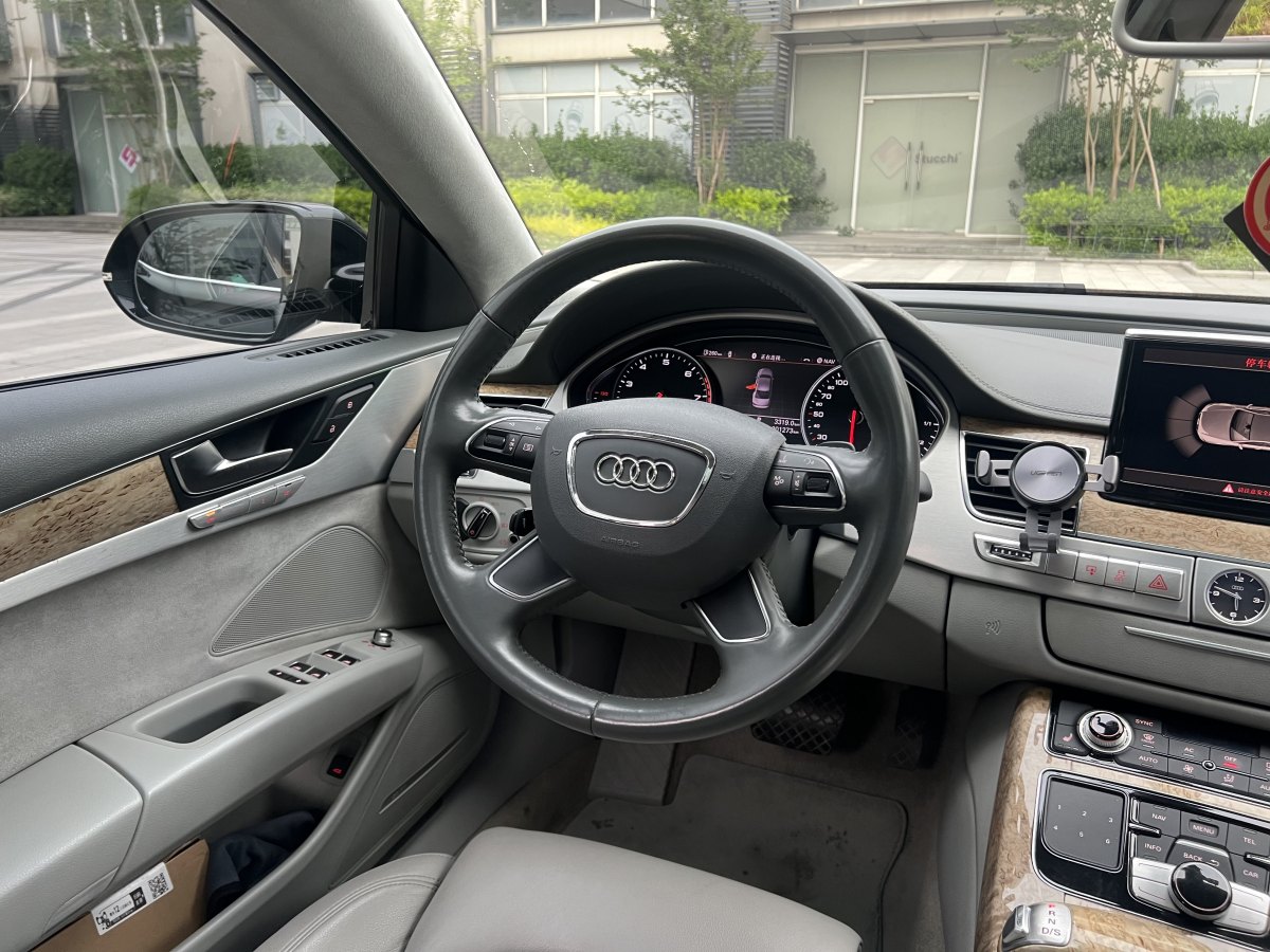 奧迪 奧迪A8  2011款 A8L 3.0 TFSI quattro舒適型(213kW)圖片