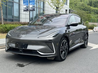 2023年3月 智己 智己LS7 100kWh Lux四驅(qū)版圖片