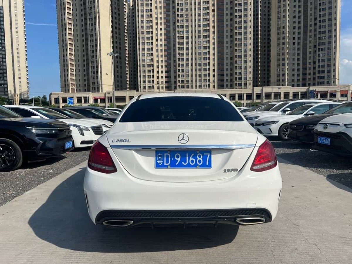 奔馳 奔馳C級(jí)  2018款 C 180 L 時(shí)尚型運(yùn)動(dòng)版圖片