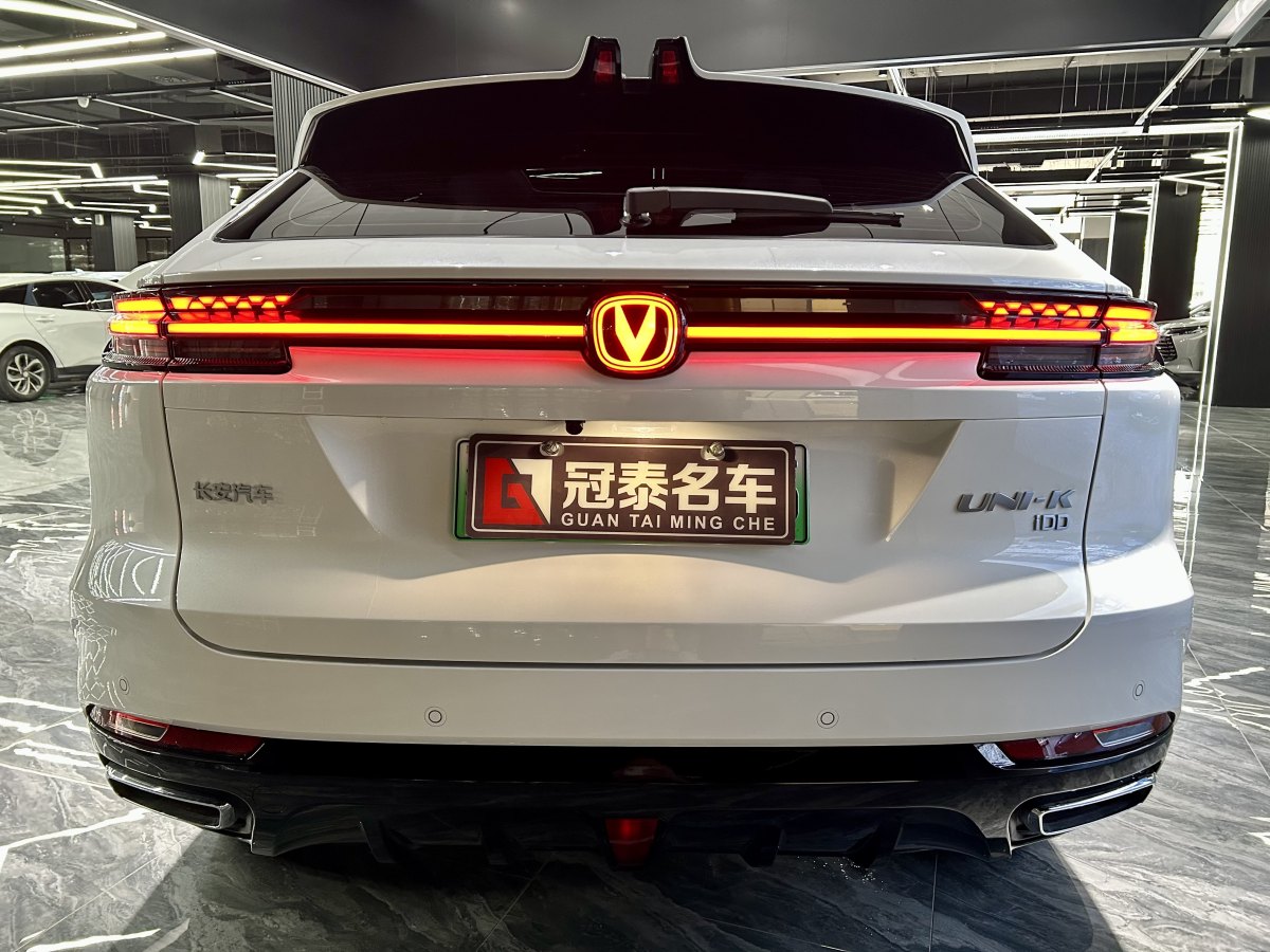 2023年11月長(zhǎng)安 長(zhǎng)安UNI-K新能源  2023款 智電iDD 1.5T 135km智趣型