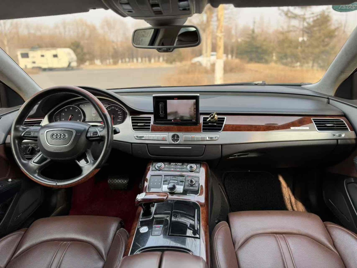 奧迪 奧迪A8  2013款 A8L 45 TFSI quattro豪華型圖片