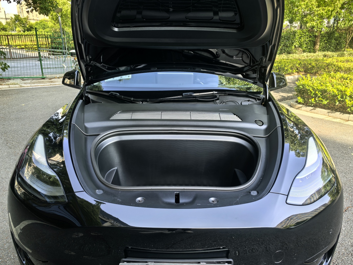 特斯拉 Model Y  2022款 改款 后輪驅(qū)動(dòng)版圖片