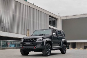BJ40 北京 2.0D 刀鋒英雄榮耀版