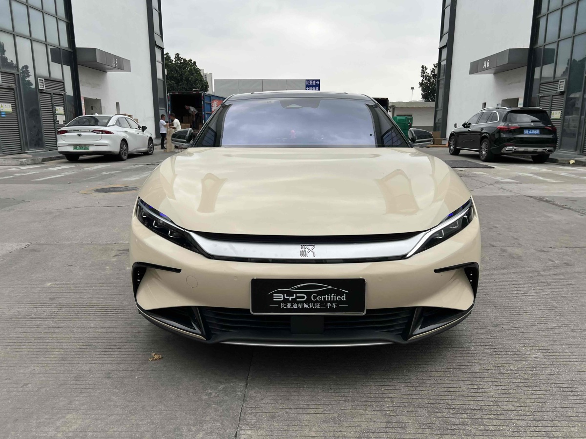 比亞迪 漢  2023款 EV 冠軍版 605KM前驅(qū)尊貴型圖片