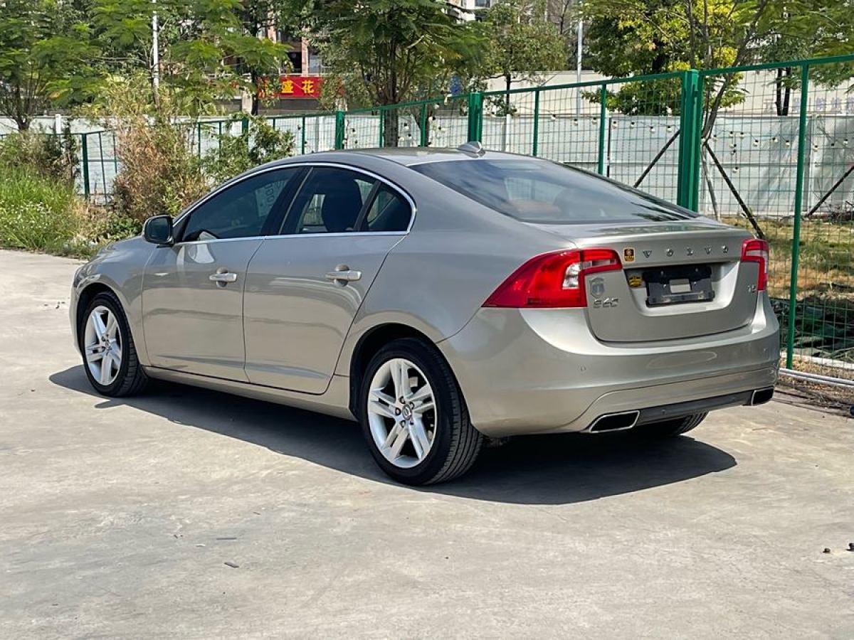 沃爾沃 S60  2014款 T5 智雅版圖片