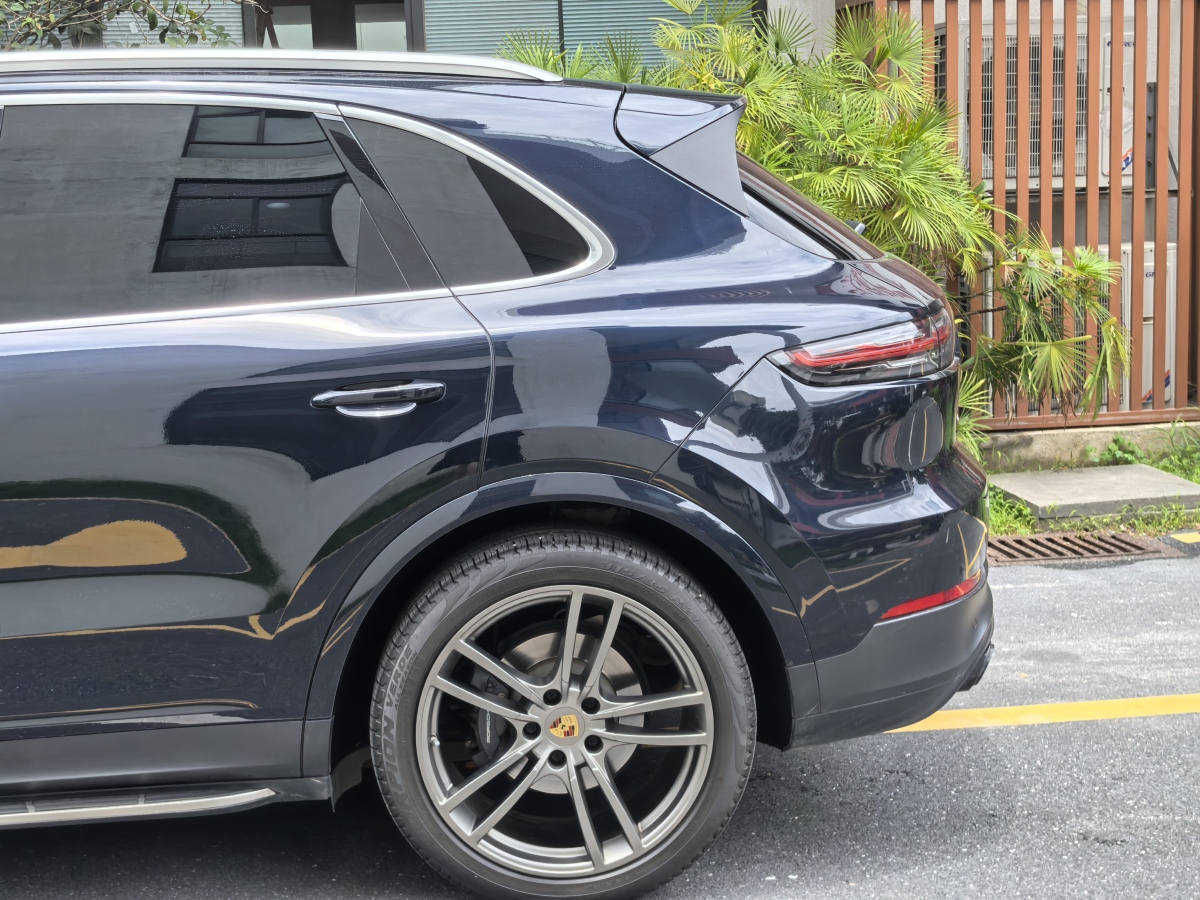 保時(shí)捷 Cayenne  2023款 Cayenne 3.0T圖片
