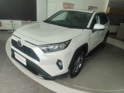 2021年9月 豐田 RAV4榮放 2.0L CVT兩驅(qū)風(fēng)尚版圖片