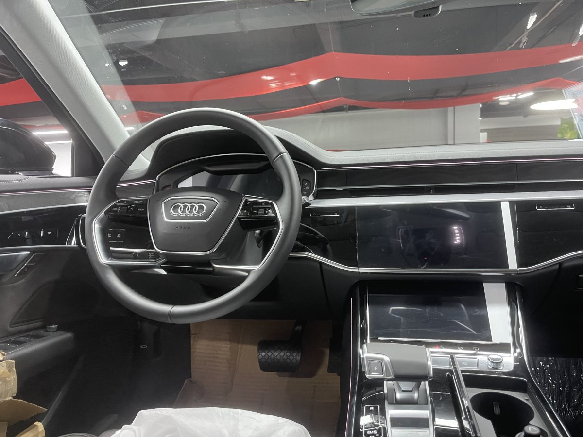 奧迪 奧迪A8  2024款 A8L 45 TFSI quattro 豪華型圖片