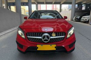 奔馳GLA 奔馳 GLA 220 4MATIC 豪華型