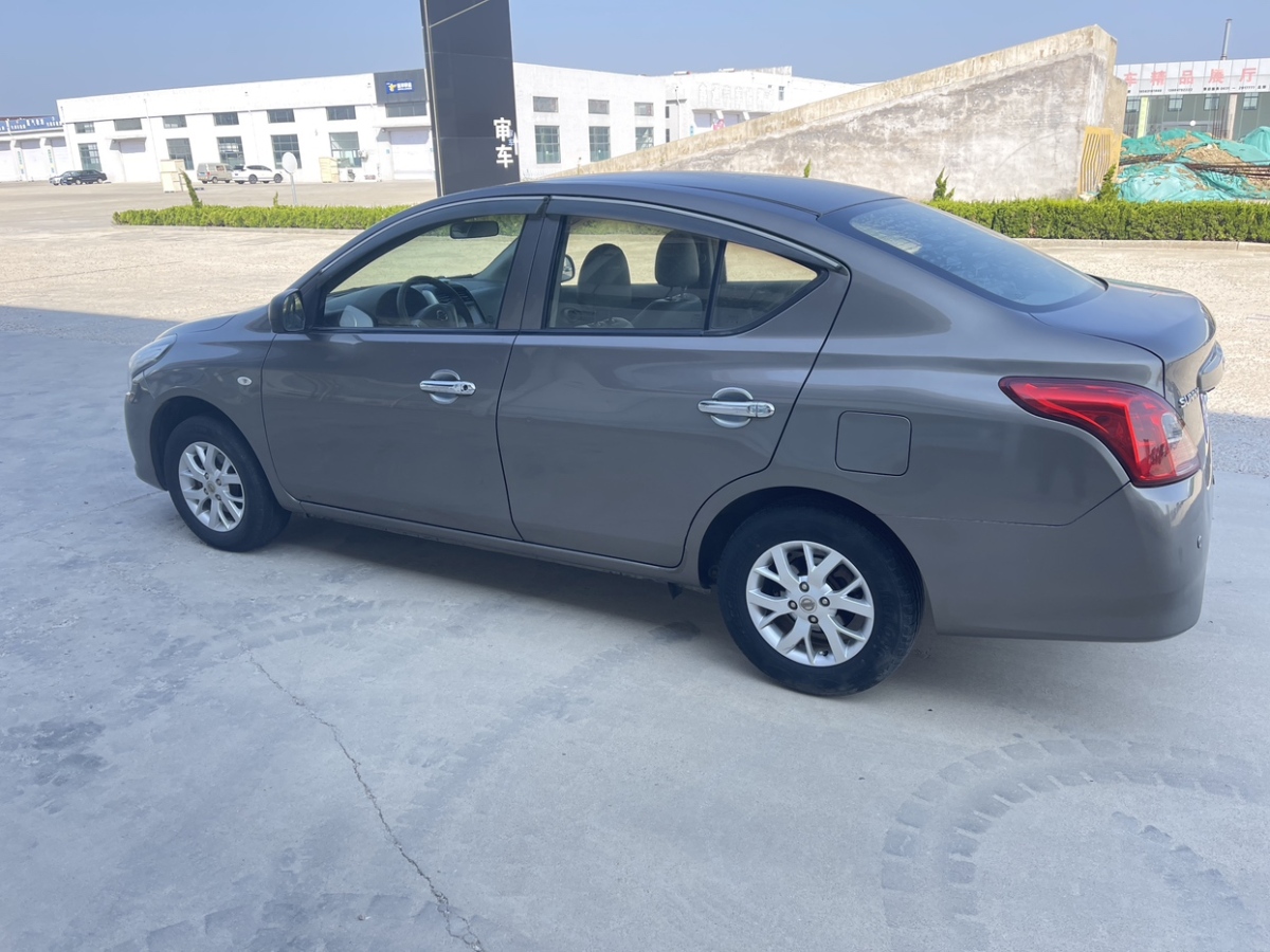 日產(chǎn) 陽(yáng)光  2016款 1.5XE CVT領(lǐng)先版圖片