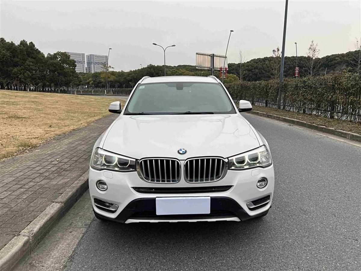 寶馬 寶馬X3  2014款 xDrive20i X設(shè)計(jì)套裝圖片