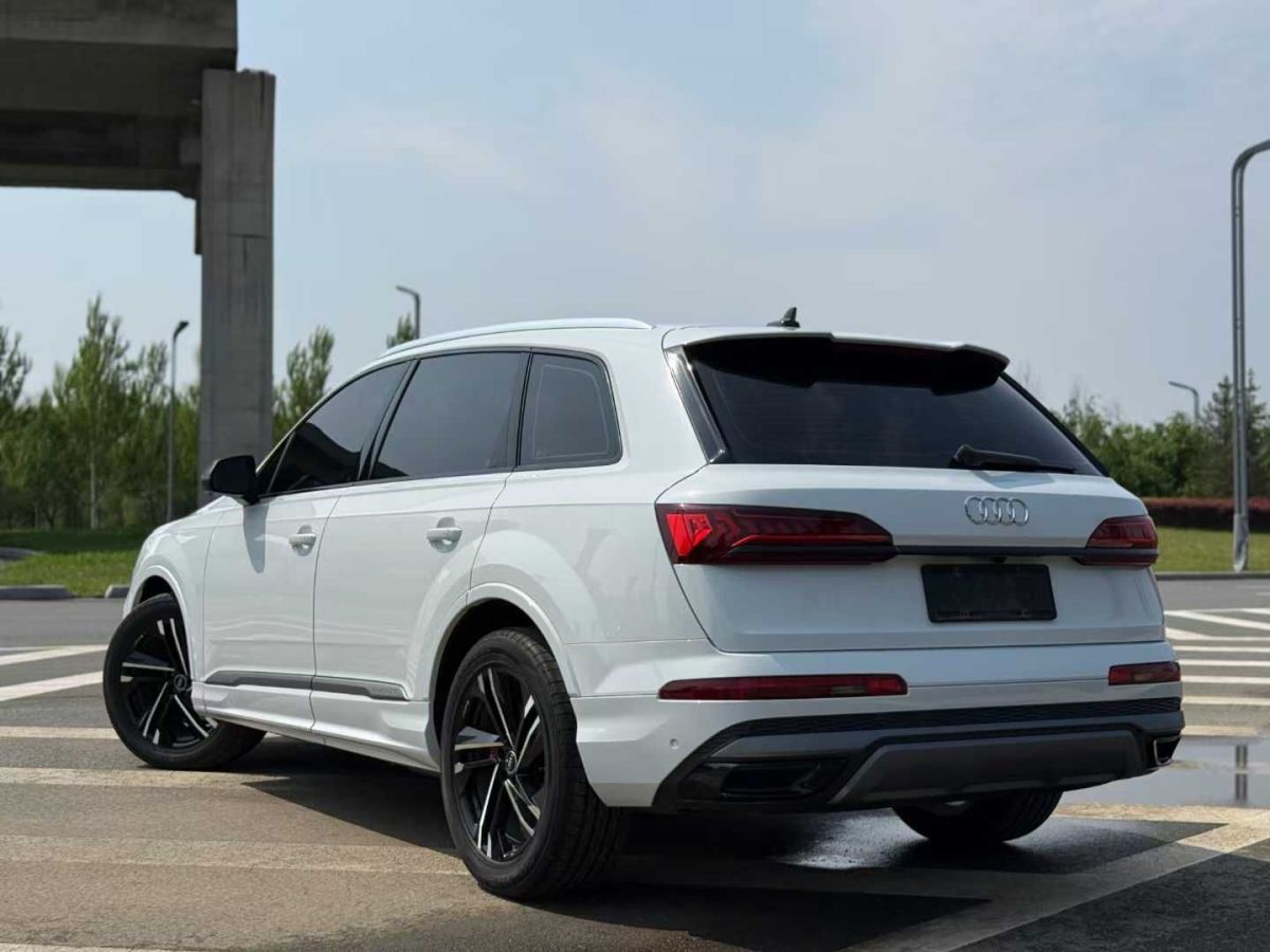 奧迪 奧迪Q7  2021款 45 TFSI quattro S line豪華型圖片