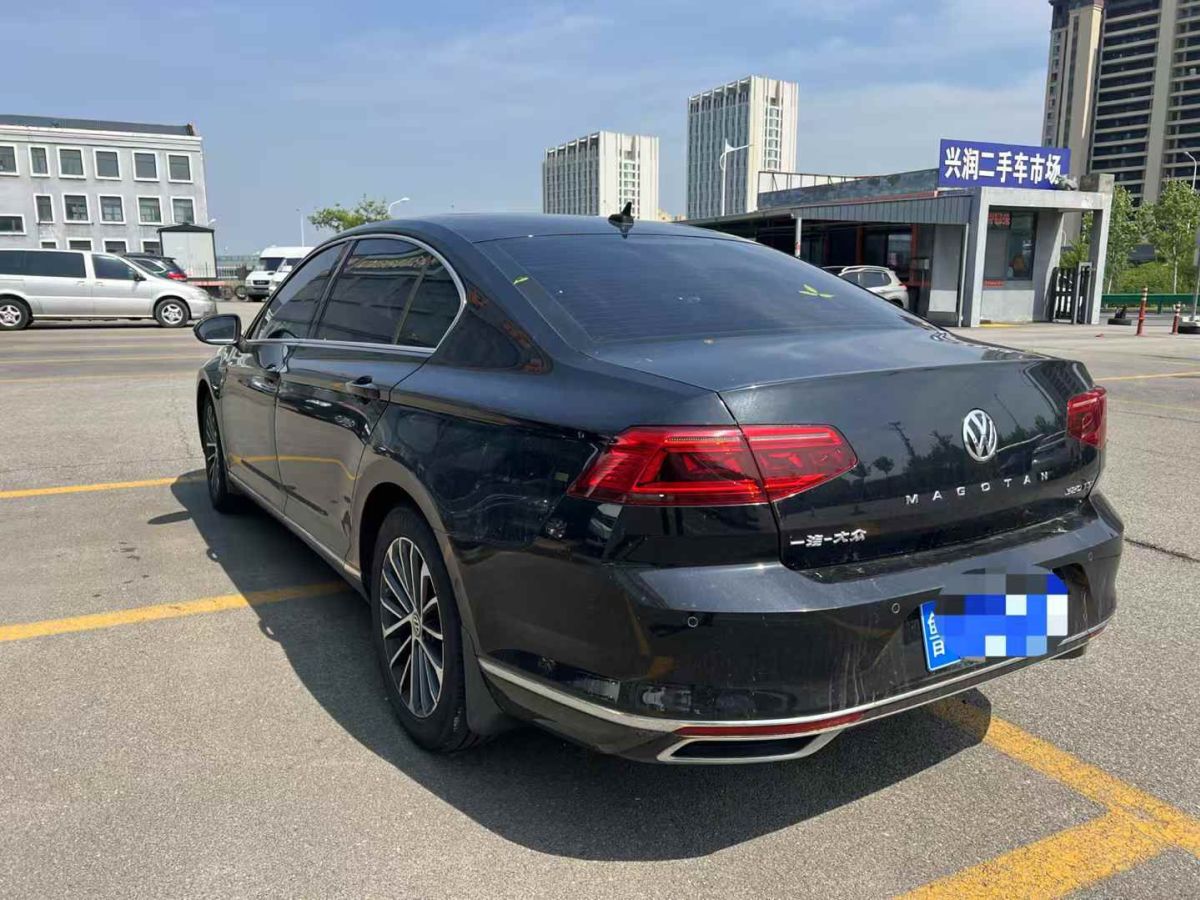 大眾 邁騰  2020款 280TSI DSG 領(lǐng)先型圖片