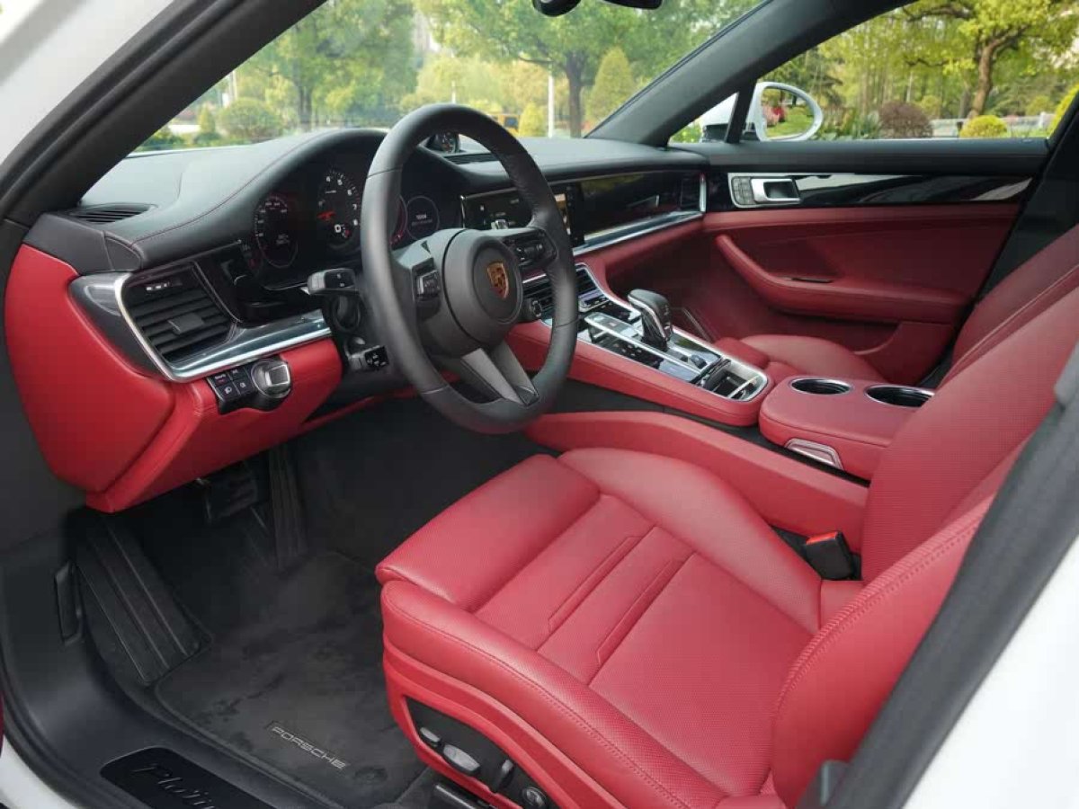 保時(shí)捷 Panamera  2023款 改款 Panamera 2.9T 鉑金版圖片