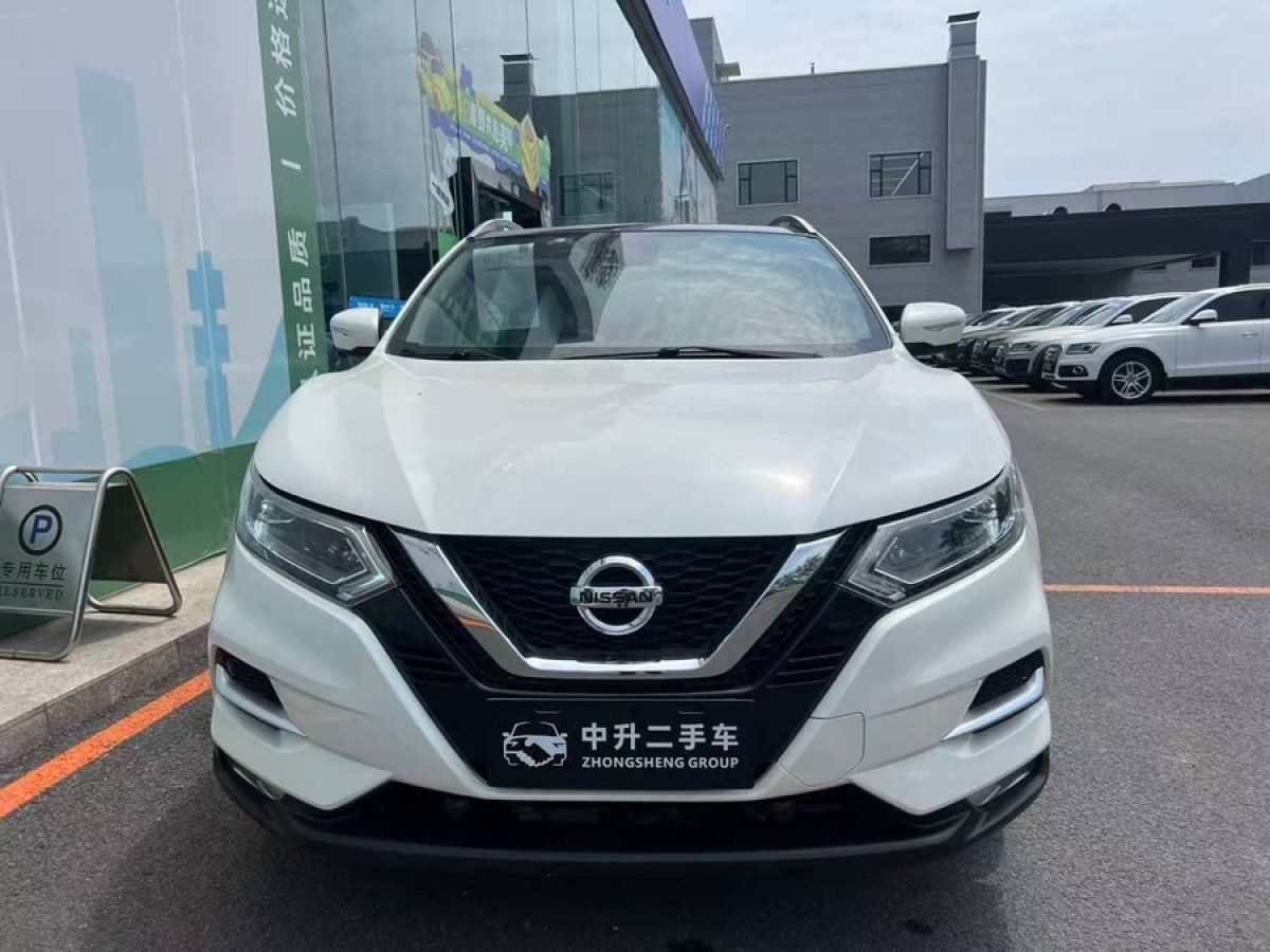 日產(chǎn) 逍客  2019款  2.0L CVT豪華版圖片