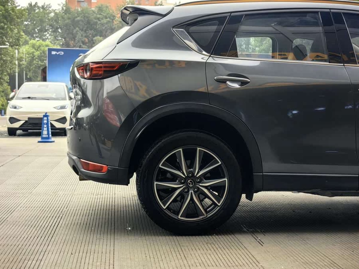 馬自達 CX-5  2017款 2.5L 自動兩驅(qū)智尊型 國VI圖片