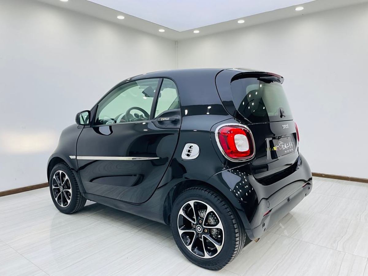 smart fortwo  2015款 1.0L 52千瓦硬頂激情版圖片