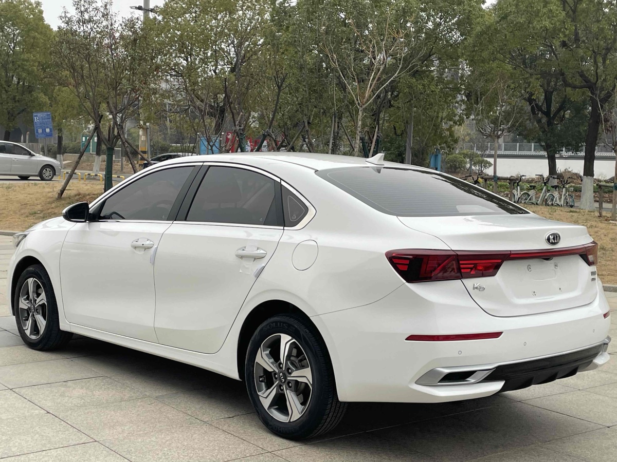 起亞 K3  2019款  1.5L CVT智享互聯(lián)版圖片