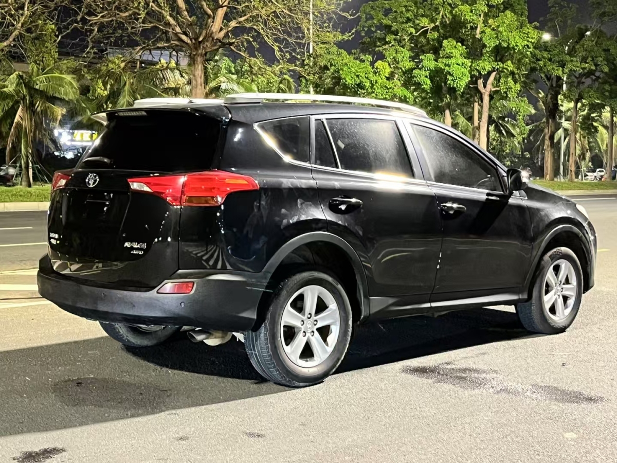 2014年3月豐田 RAV4  2018款 榮放 2.0L CVT兩驅風尚版