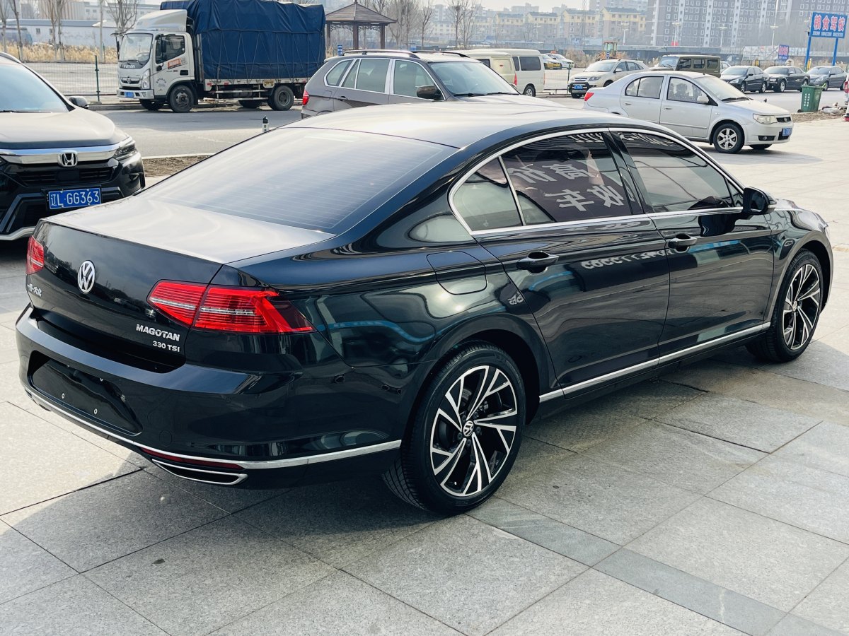 大眾 邁騰  2018款 改款 330TSI DSG 豪華型圖片